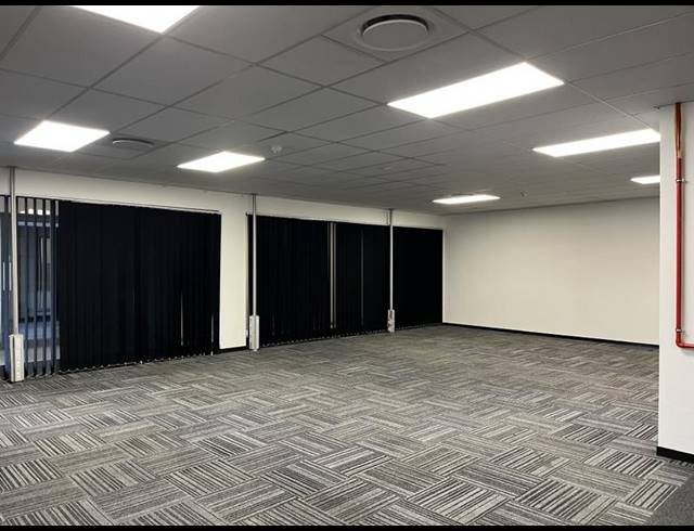 OFFICE PROPERTY TO RENT IN MILNERTON CENTRAL